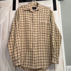 Lorenzini Flannel button down men’s or Unisex shirt made in Italy Like New